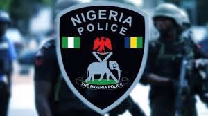 Police Don Dig Out Body of Woman Wey Papa K!ll for Lagos